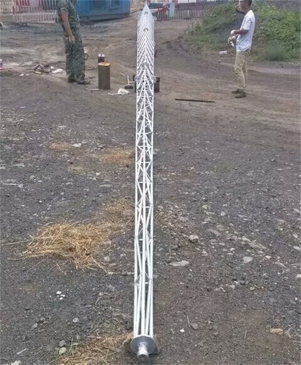 樓頂成人蜜桃视频在线看多少錢一米？